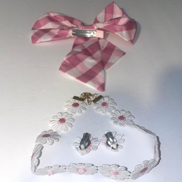 NWOT Girl's Barbie costume Size 140 9/10 Years With Accessories - Picture 13 of 15